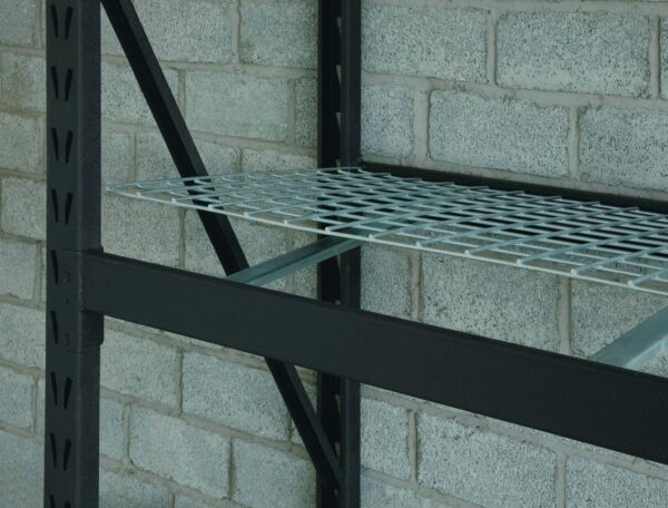 Industrial Rack With Interlocking Wire Decks